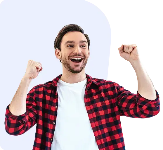 Hombre feliz fondo blanco 1